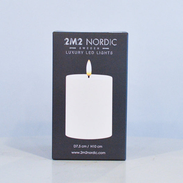 2M2 Nordic Pillar Candle White / LED