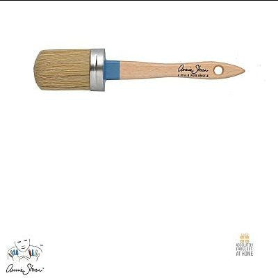 Round Brush #8 Chalk Paint™ by Annie Sloan